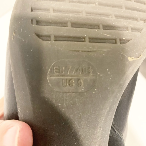 The FLEXX Black Leather & Suede Heeled Booties - Picture 8 of 13